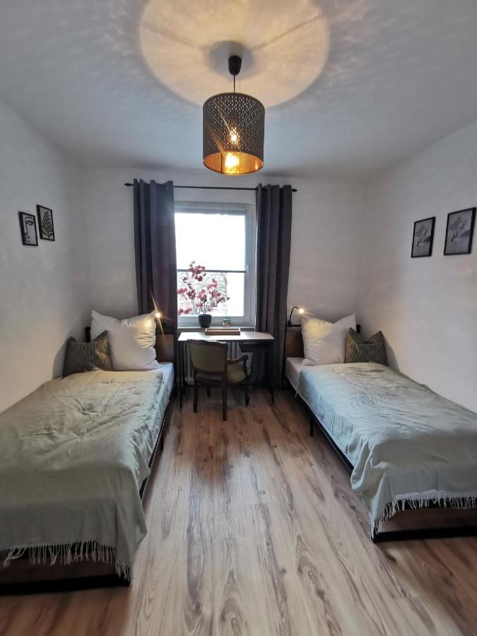 אמדן Up Wulkje21 Neu Renovierte Wohnung Mit Pkw Stellplatz מראה חיצוני תמונה